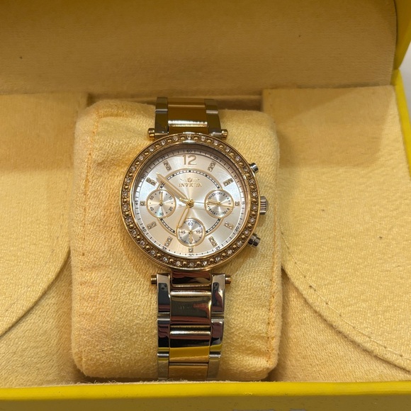 Invicta Women\'s Gold and Silver Chronograph Watch main image 4